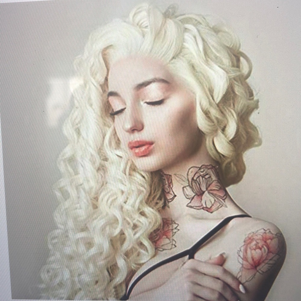 Long curly blonde lace front wig NWT